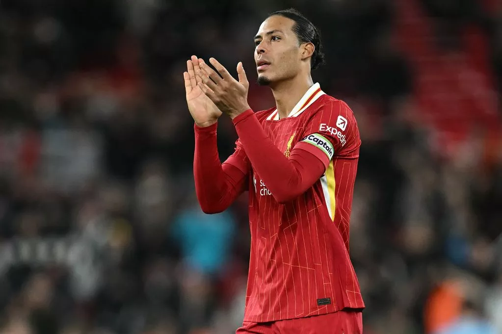 包含罗马逆转巴西，范戴克状态火热的词条