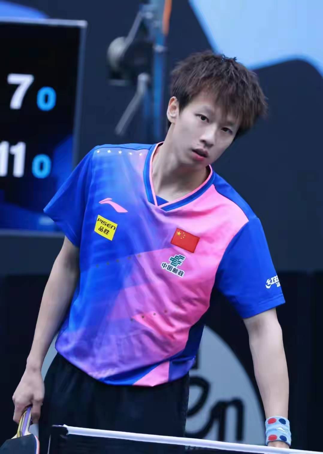 葡萄牙队鏖战波兰队,林高远点燃赛场的简单介绍 葡萄牙队鏖战波兰队,林高远点燃赛场的简单介绍