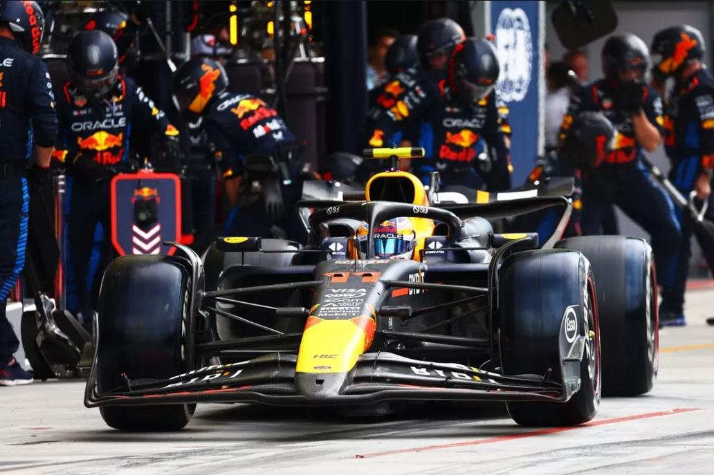 哈斯车队险胜红牛二队，佩雷兹状态火热