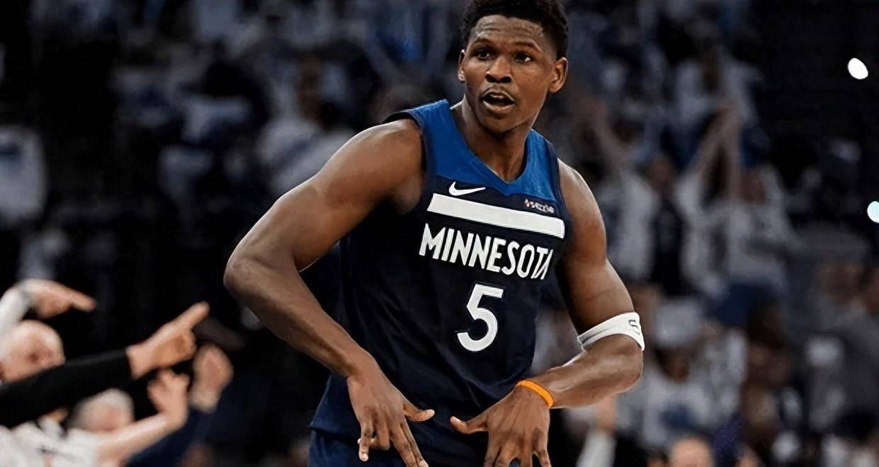 篮网队球员在家训练情况一览