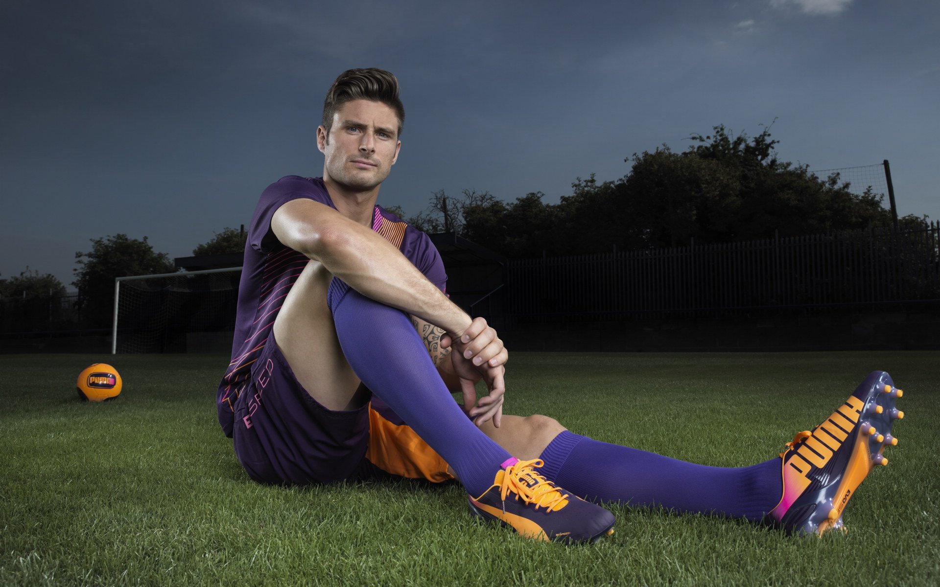 深海压境与孤峰登顶，当印尼的群岛战术淹没德国战车，辛杜在纪录之巅独自回响