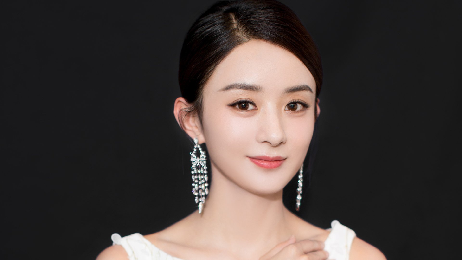 他是唯一的公式，当奥亚尔萨瓦尔写下一场90分钟的几何证明