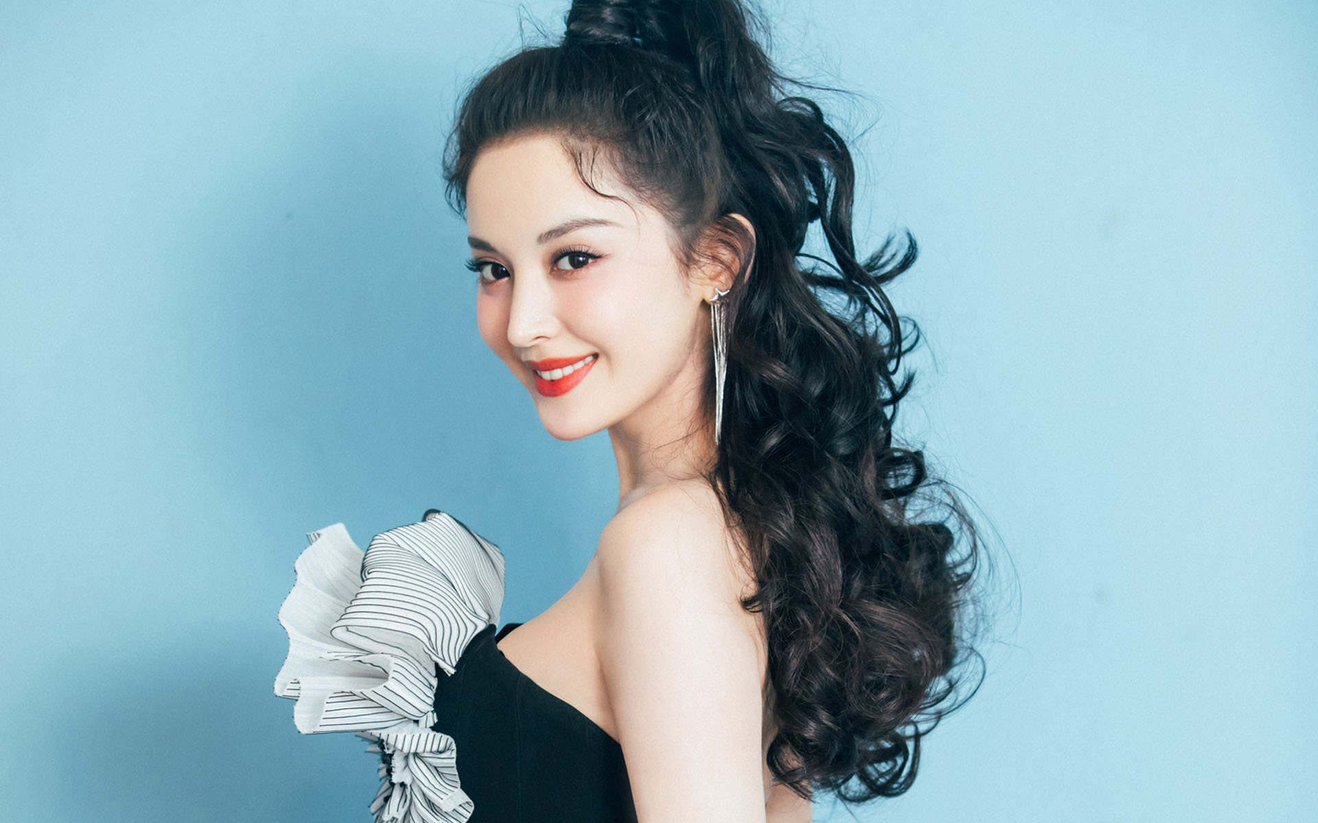 当鹰爪撕裂广厦,那个名为莫兰特的飓风如何让防线化为齑粉