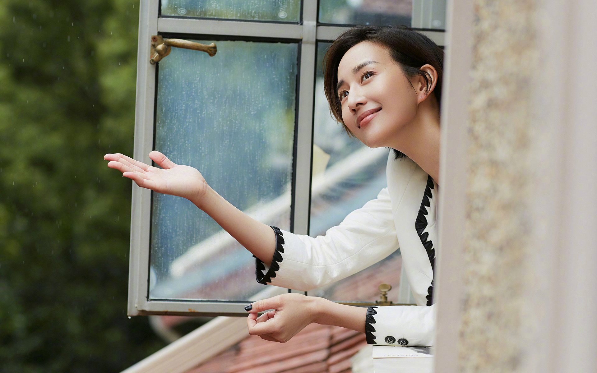 足球之子颠覆篮球殿堂,加维跨界率葡萄牙队绝境逆袭巴黎